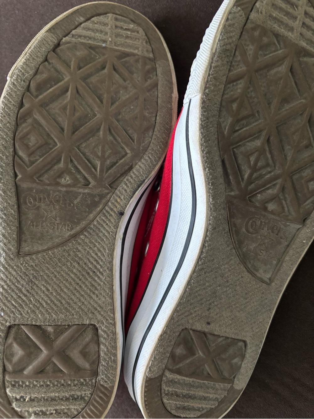 Converse - Picture 4 of 4